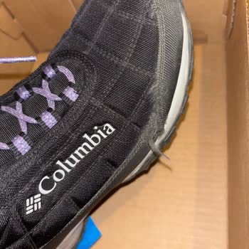 Columbia Botlarda Tiftiklenme Ve Müşteri Hizmetleri Sorunu