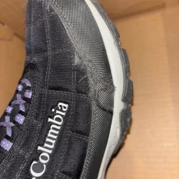 Columbia Botlarda Tiftiklenme Ve Müşteri Hizmetleri Sorunu
