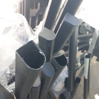 Baran Grup 32 Adet Sandalyelerin Hepsini Defolu Göndermişler