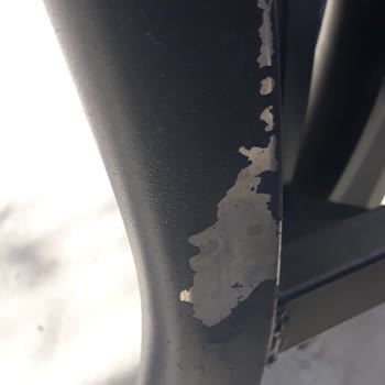 Baran Grup 32 Adet Sandalyelerin Hepsini Defolu Göndermişler