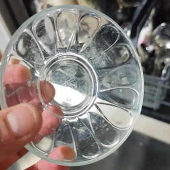 Yerli Tabletle Gelen Hayal Kırıklığı: Bulaşıklar Çöp Oldu