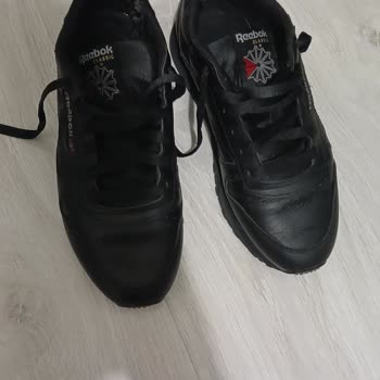 Ayakkabı Dünyası Reebok Ayakkabının Beklenmedik Kalite Sorunu Ve Garanti Hayal Kırıklığı