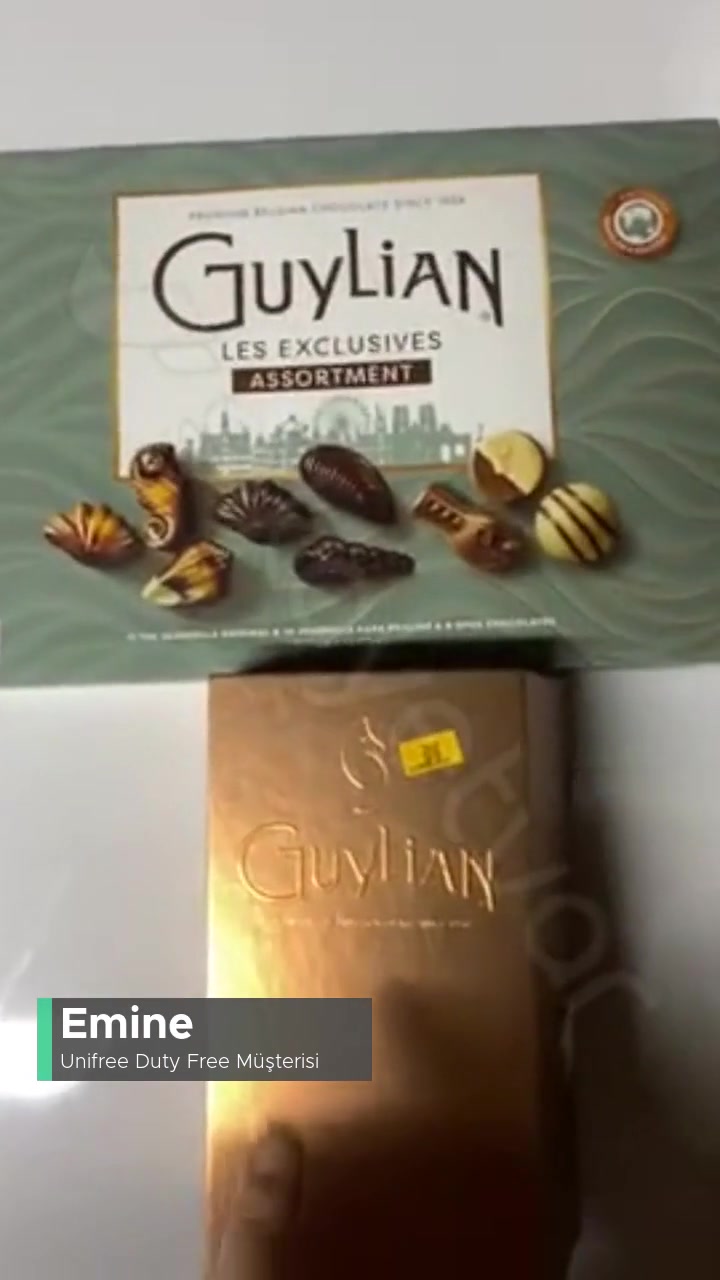 Unifree Duty Free Bozuk Çikolata videonun kapak resmi