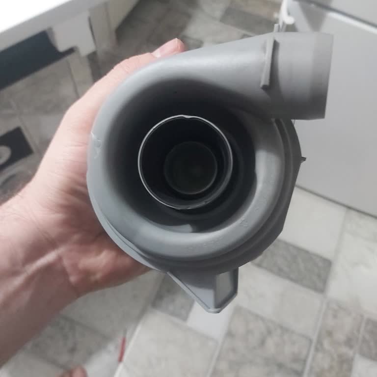 Bulaşık Makinesi Arızası Ve Yüksek Servis Ücreti