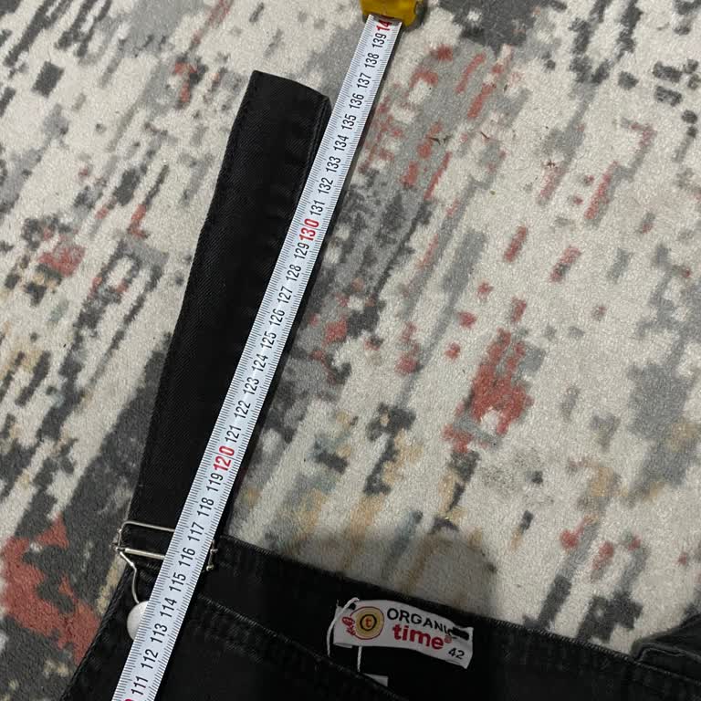 Eslem_store (Instagram) Ürünün Boyunu Yanlış Söylediler Ürünü Ne İade Kabul Ettiler Ne De Değişim!