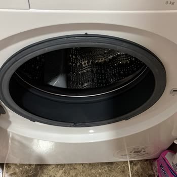 Bosch Çamaşır Makinesi Hayal Kırıklığı: Su Baskını Ve Müşteri Hizmetleri Sorunu