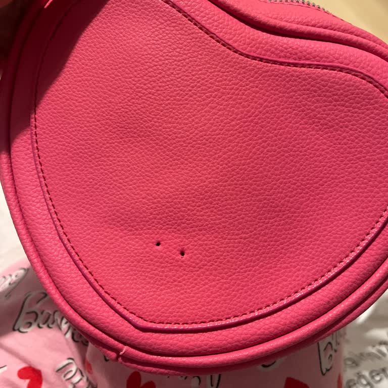 Elle Shoes ignoriert Kundenprobleme und verweigert Service bei defektem Produkt