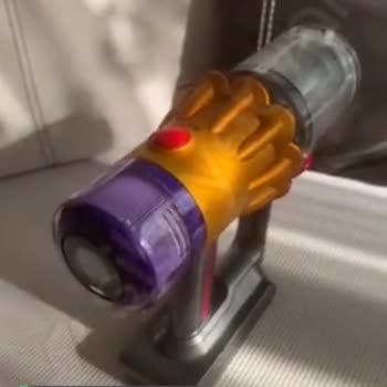 Dyson V12 Kendiliğinden Kapanıyor!