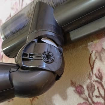 Dyson V15 Süpürge: 9 Ayda Beklenmedik Sorunlar