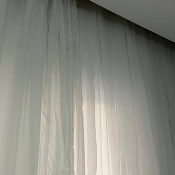 Beko Çamaşır Makinesi Perdelere Zarar Veriyor: Mağduriyetim Giderilmiyor