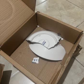 Kırık Tabak Ve Ulaşılamayan Müşteri Hizmeti Sorunu