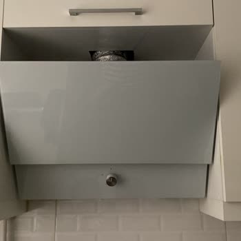 Kumtel Davlumbaz Montajında Yamuk Kapak Sorunu