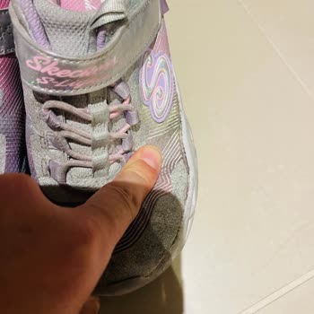 3 Ayda Dağılan Skechers Ayakkabılar Ve İlgisiz Müşteri Hizmetleri