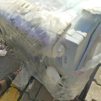 Hasarlı Çamaşır Makinesi Ve İlgisiz Hizmet