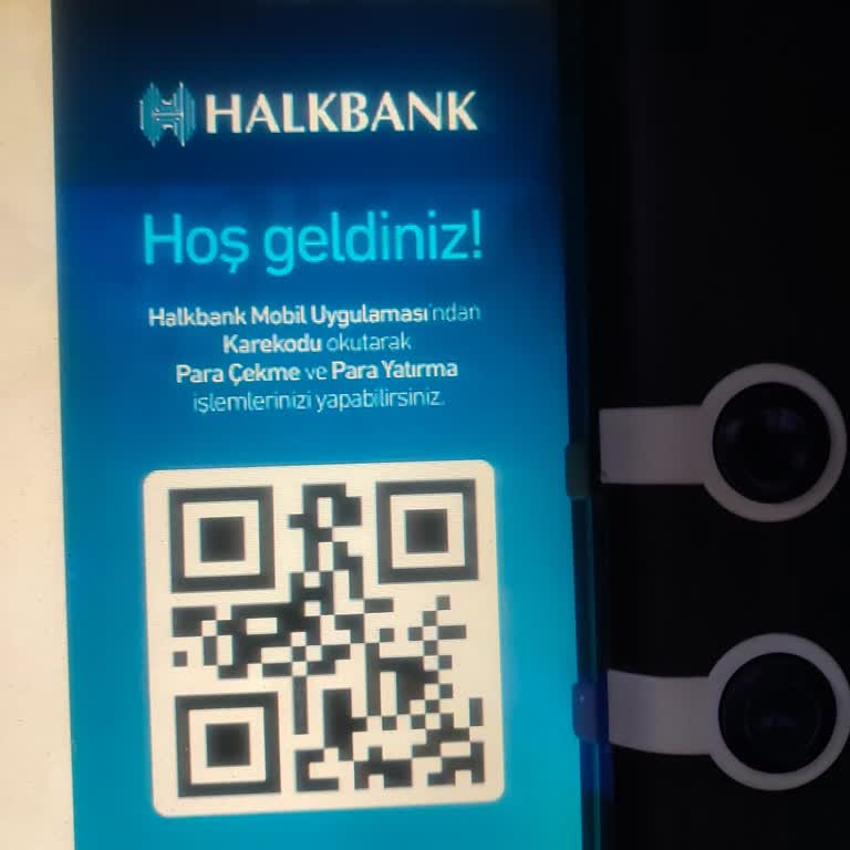 ATM'de Sıkışan Para Ve Bankaların Yavaş İşlemleri