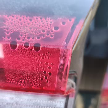 Tiggo 8 Pro Bagaj Kapağı Stop Lambası Çatlağı Sorunu