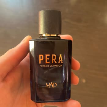 Kokusuz Parfüm Ve İlgisiz Hizmet