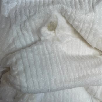 Bebek Bezinde Beklenmedik Madde: Molfix Pure & Soft Güvenilirliği Sorgulanıyor