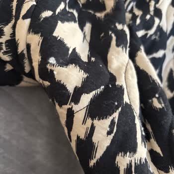 Zara'dan Aldığım Cekette Tüylenme Ve Müşteri Hizmetleri Sorunu