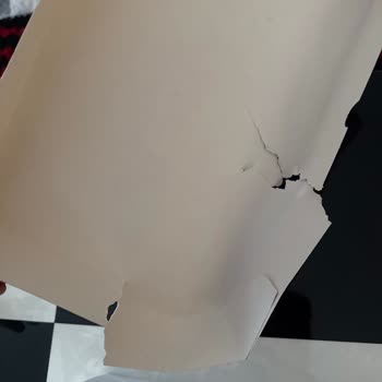 Boyner Online'dan Aldığım Guess Çanta Siparişimde Paketleme Sorunu