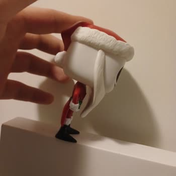 Kırık Ve Yamuk Gelen Funko Poplar