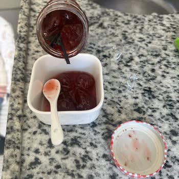 Migros Reçelinden Çıkan Plastik Şok Etti
