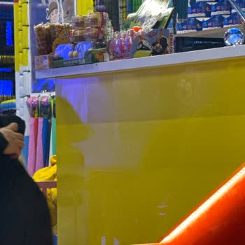 Oyun Alanında Şeker Satışı Ve Tüketim Çelişkisi