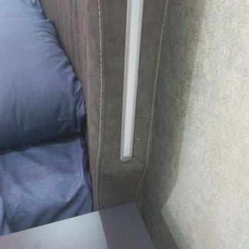 Hasarlı Mobilyalar Ve İlgisiz Teknik Servis