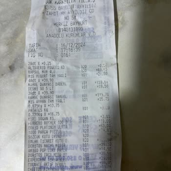 Kahve Dünyası Çikolatasında Kurtlu Badem Şoku