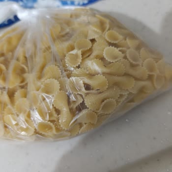 Makarnada Böcek Şoku: Sağlığımız Tehlikede!