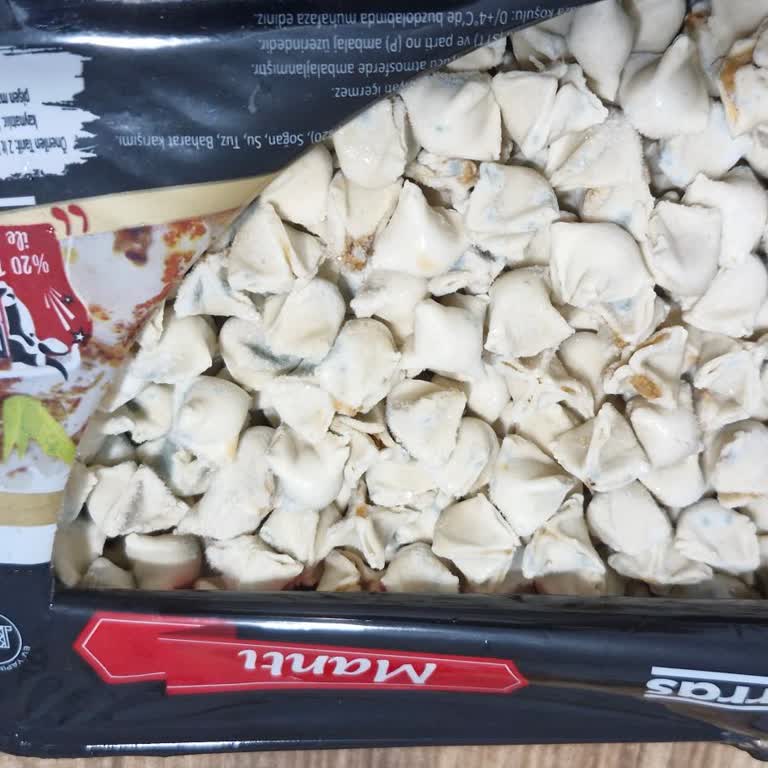 Son Kullanma Tarihi Geçmemiş Mantıda Küf Şoku