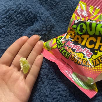 Jelibon Paketinden Çıkan Şaşırtıcı Cisim