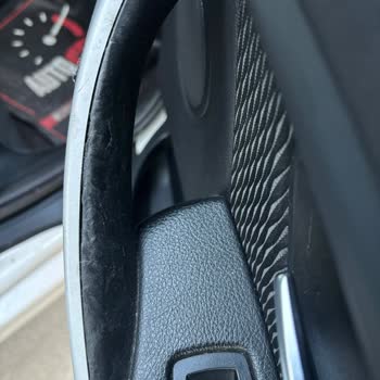 BMW'nin Kalite İddiası Ve Eriyen Plastik Sorunu