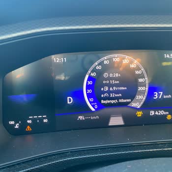 Yeni Alınan Volkswagen'de Sürekli Uyarı Işıkları Sorunu