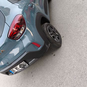 Dacia Spring Araç Lastik Sorunu Ve Müşteri Hizmetleri Desteği Eksikliği
