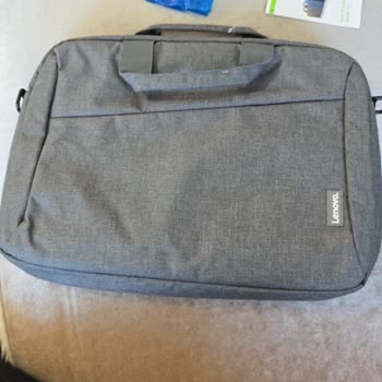 Yanlış Ürün Gönderimi: Beklenen Çanta Yerine Başka Marka