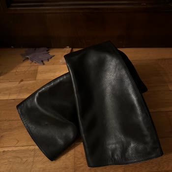 Çizmelerimin Yanlış Saklanması Ve Boyama Sorunu