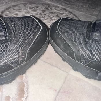 Adidas Ayakkabımda Deformasyon Ve FLO Mağazası Sorunu