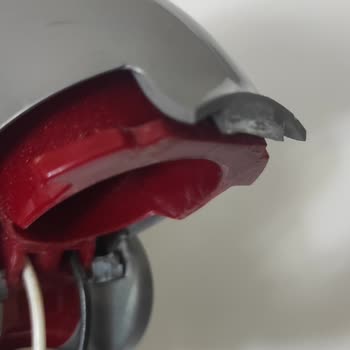 Dyson Süpürge Parçasının Dayanıksızlığı Şaşırtıyor