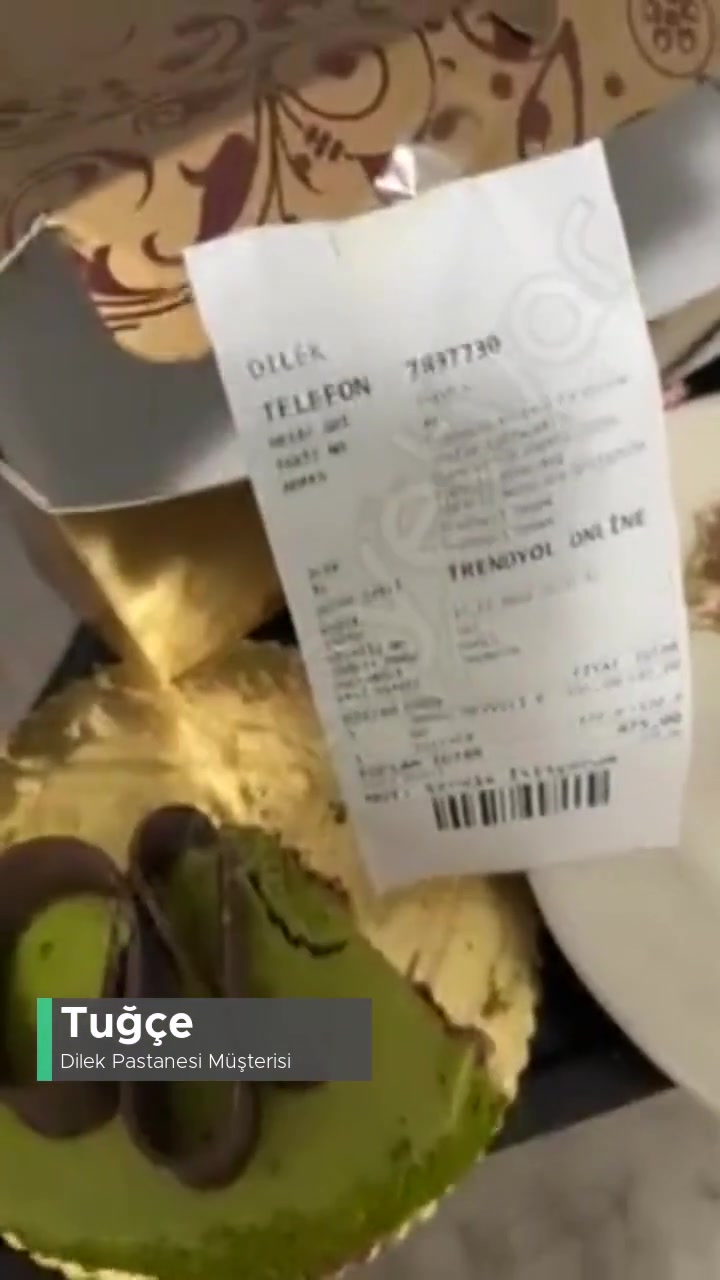 Dilek Pastanesi Yaş Pastadan İpe Benzer Bir Şey Çıktı! videonun kapak resmi