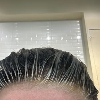 Beklenmedik Bir Kuaför Deneyimi: Saçlarımın Yıpranışı