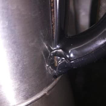 Sinbo Çaycı'nın Erimiş Kulpu Ve Garanti Sorunu