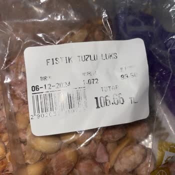 Tuzlu Fıstık Paketinde Tehlikeli Cisim Şoku