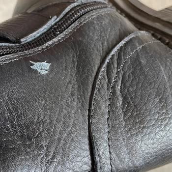 Harley Çizmeler Deri Hatası Ve Uzun İnceleme Süresiyle Hayal Kırıklığı Yarattı