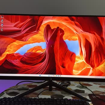 Gamepower Monitörde Siyah Çizgi Sorunu