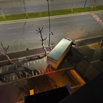 Gece Yarısı Gürültü Kâbusu: Gratis Mağazasından Rahatsızlık