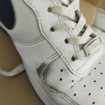 Nike Mağazasından Aldığım Ayakkabının Hızla Yıpranması