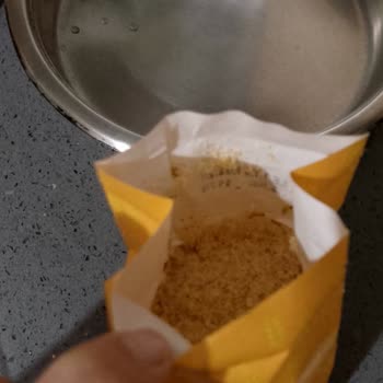 Son Kullanma Tarihi Geçmemiş İrmikten Kurtlar Çıktı