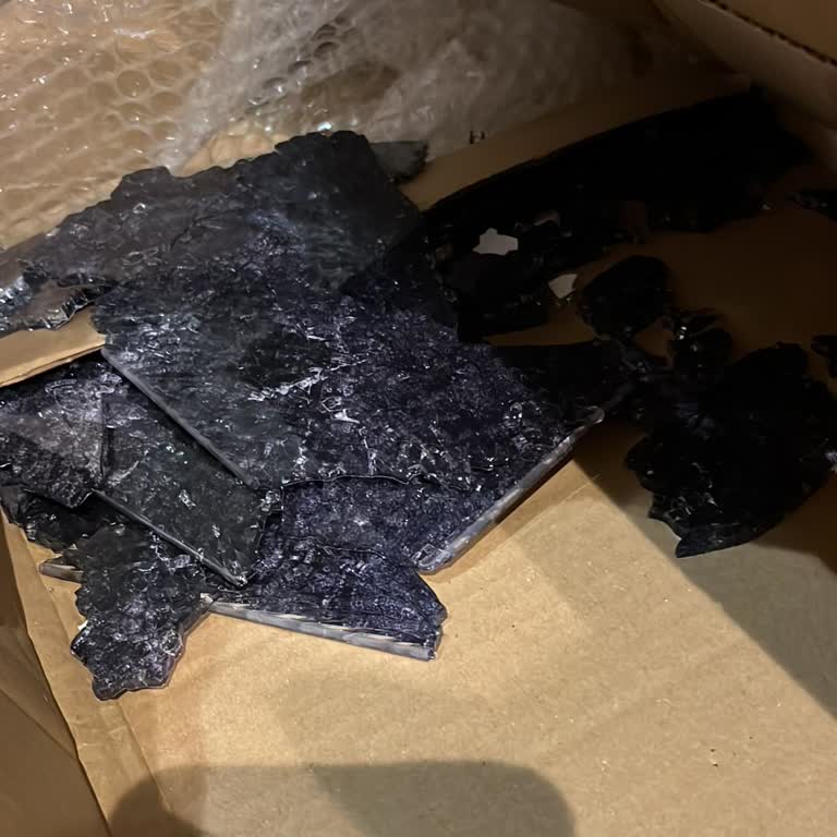Kötü Paketleme Ve İletişimsizlik Nedeniyle Hayal Kırıklığı