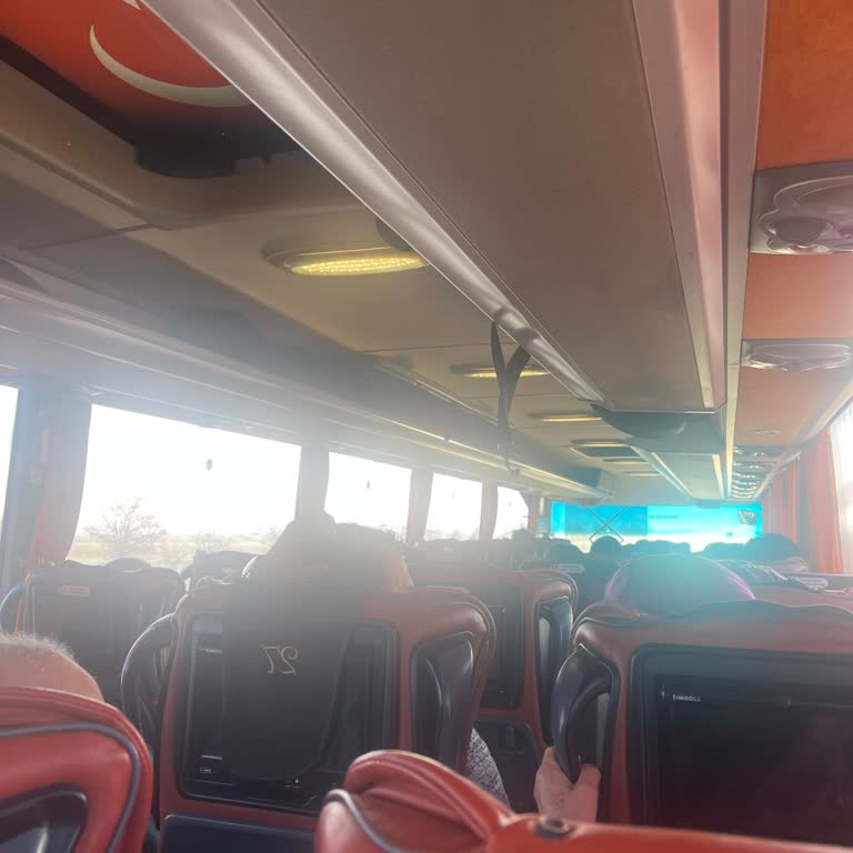 Otobüs Yolculuğunda Rahatsız Edici Muavin Davranışı